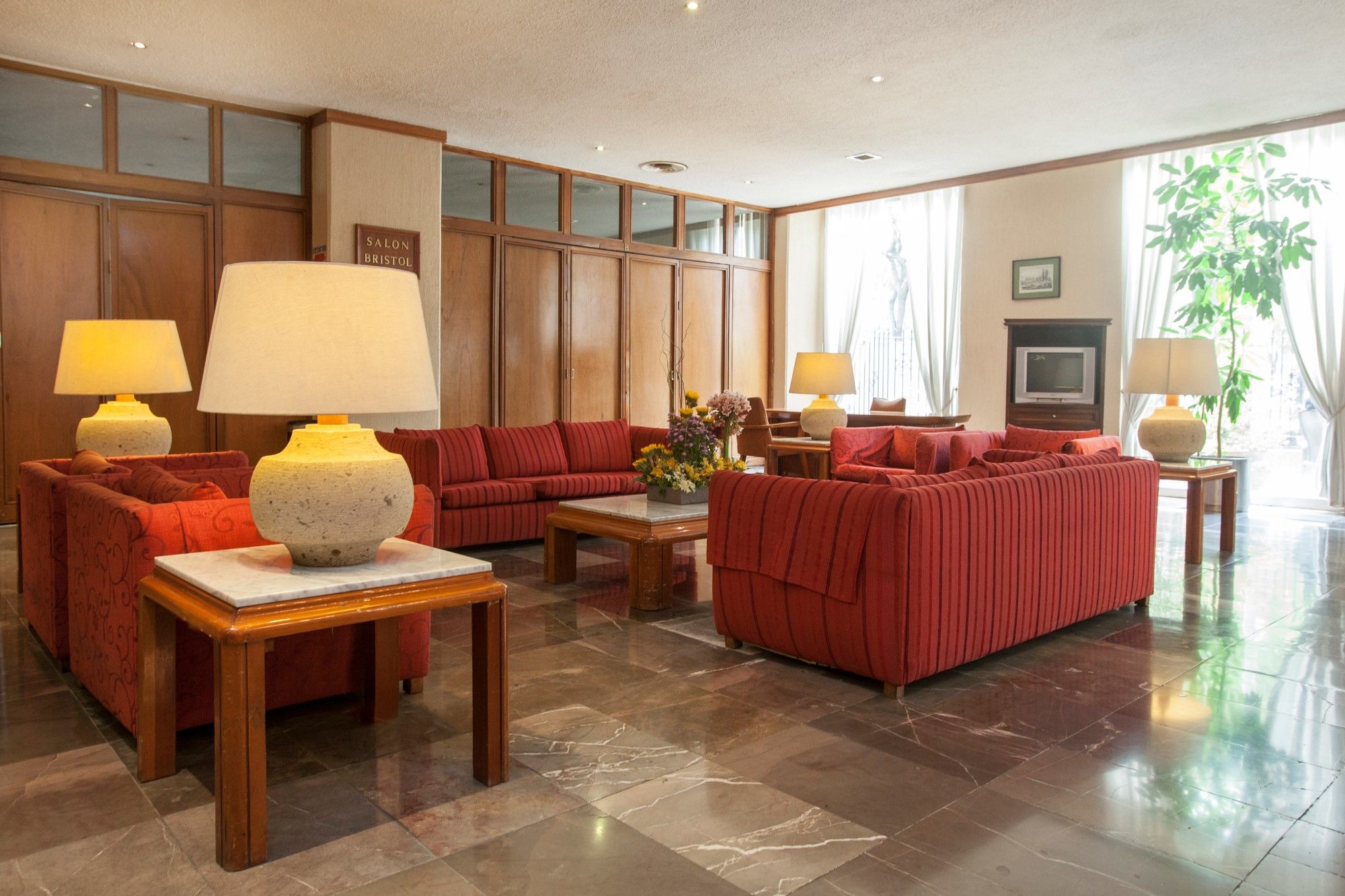 Bristol Hotel 4*