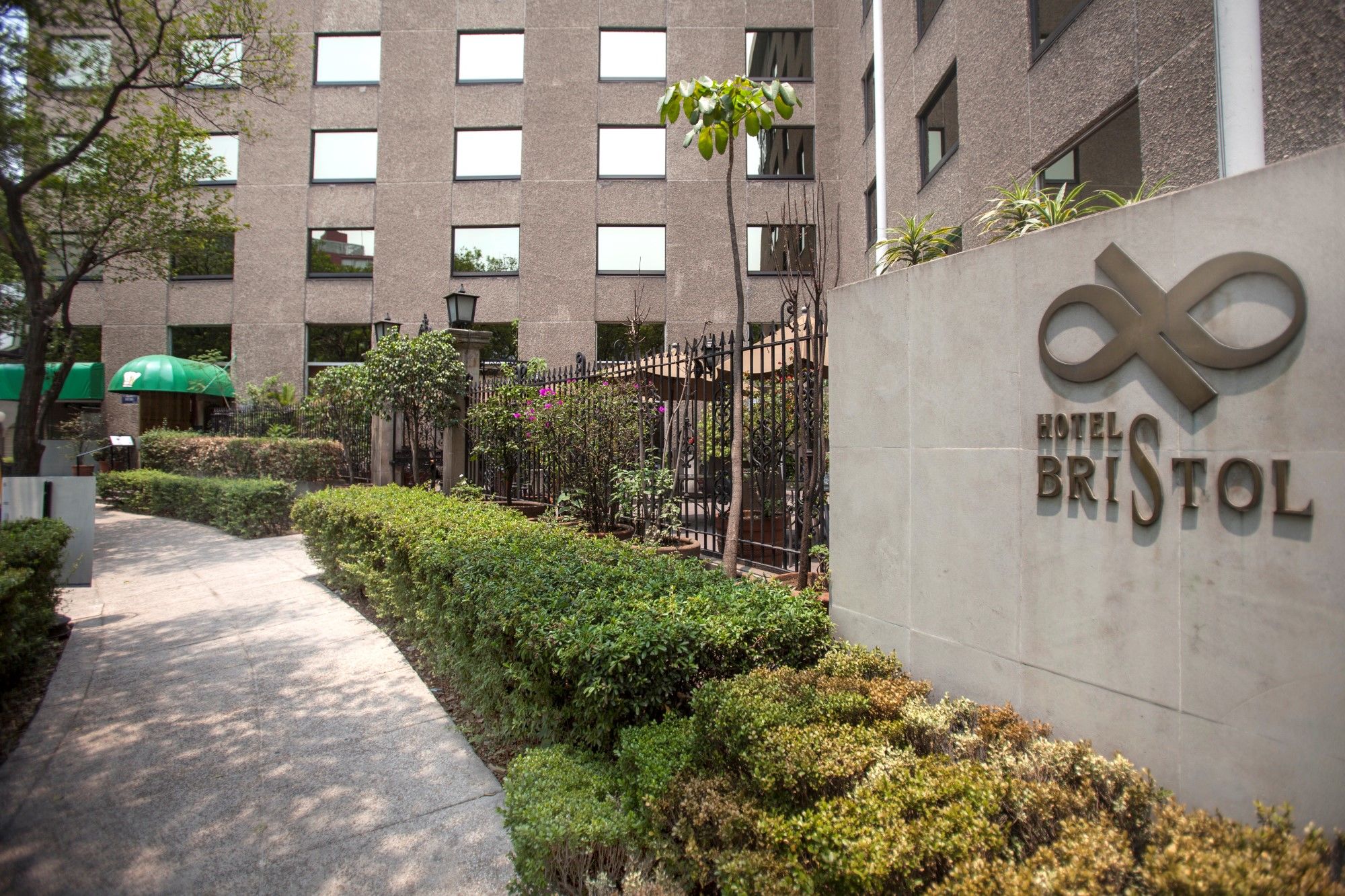 Bristol Mexico City